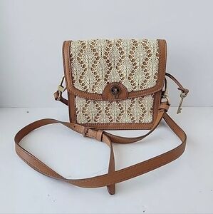 Fossil Ainsley Small Flap Crossbody Tan and Cream Lace Bag